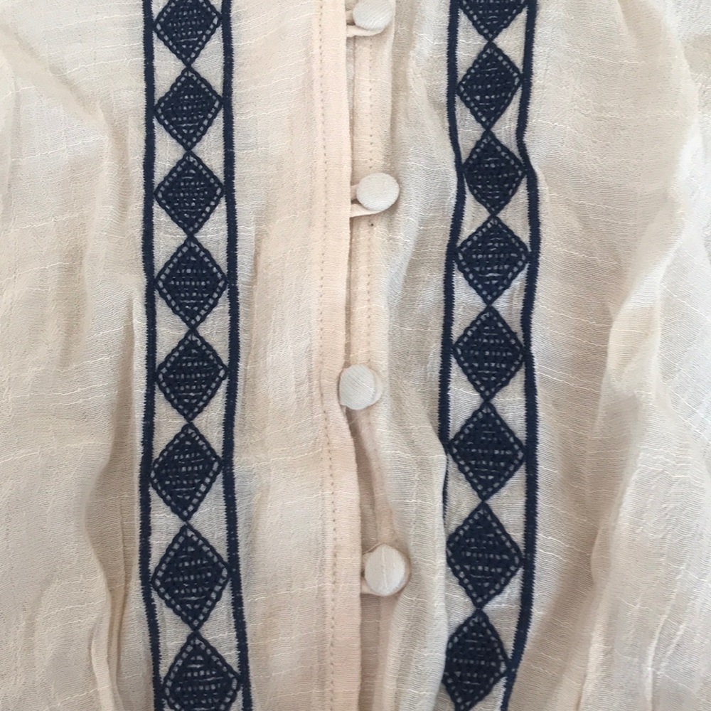 Shirt - Picture 2 of 3